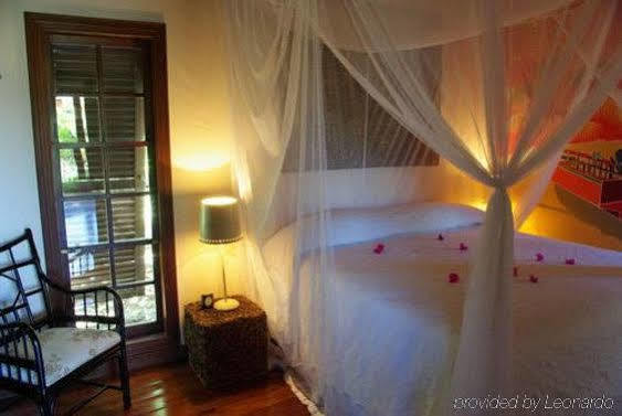 Le Phare Bleu Boutique Hotel And Marina St. George's Habitación foto
